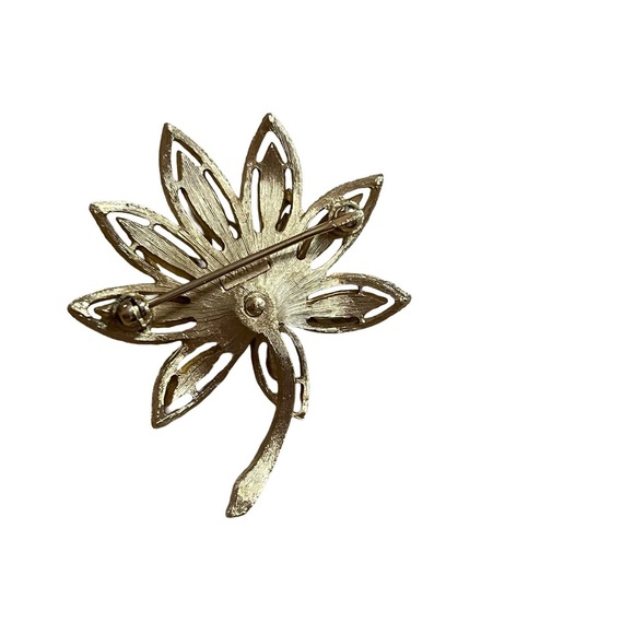 AVON Gold tone vintage Leaf Brooch signed - Picture 3 of 4